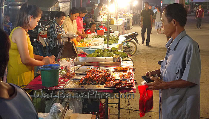 Wai Kru Food Market